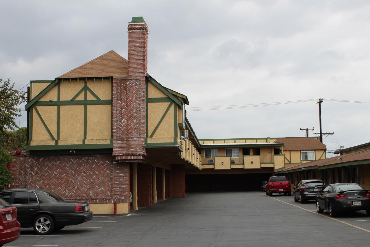 Starlite Motel Bellflower Buitenkant foto